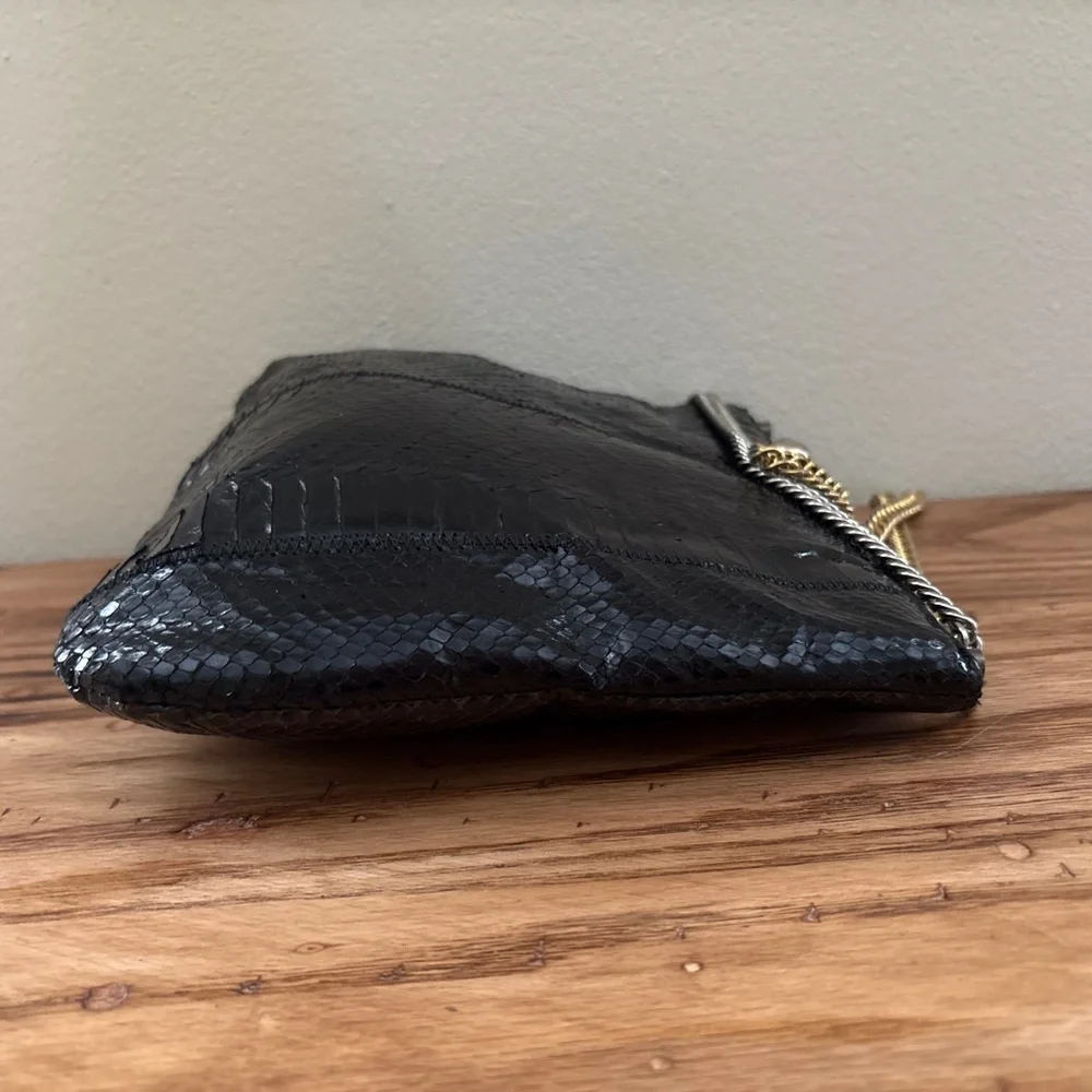 Ruth Saltz Black Snakeskin Shoulder Bag Adjustable Strap Purse Vintage Retro 80s